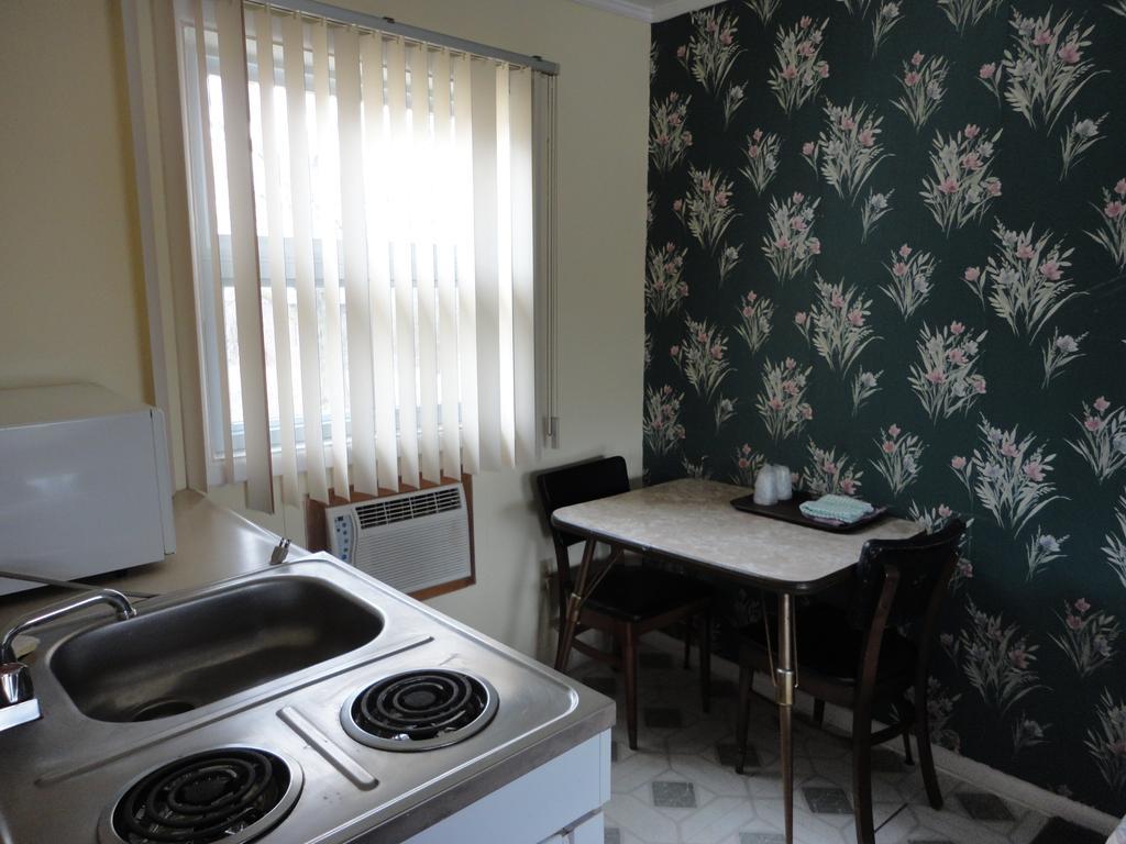 Hipwell'S Motel Fonthill Zimmer foto