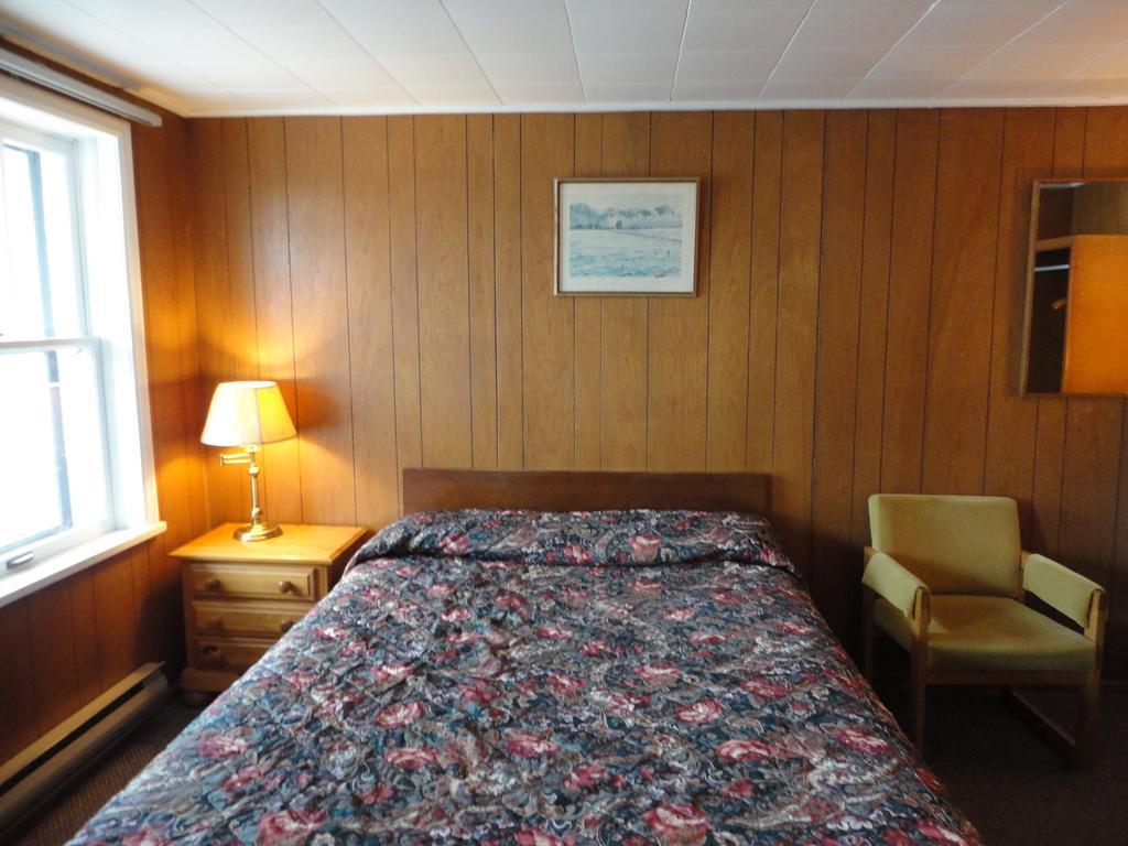 Hipwell'S Motel Fonthill Zimmer foto